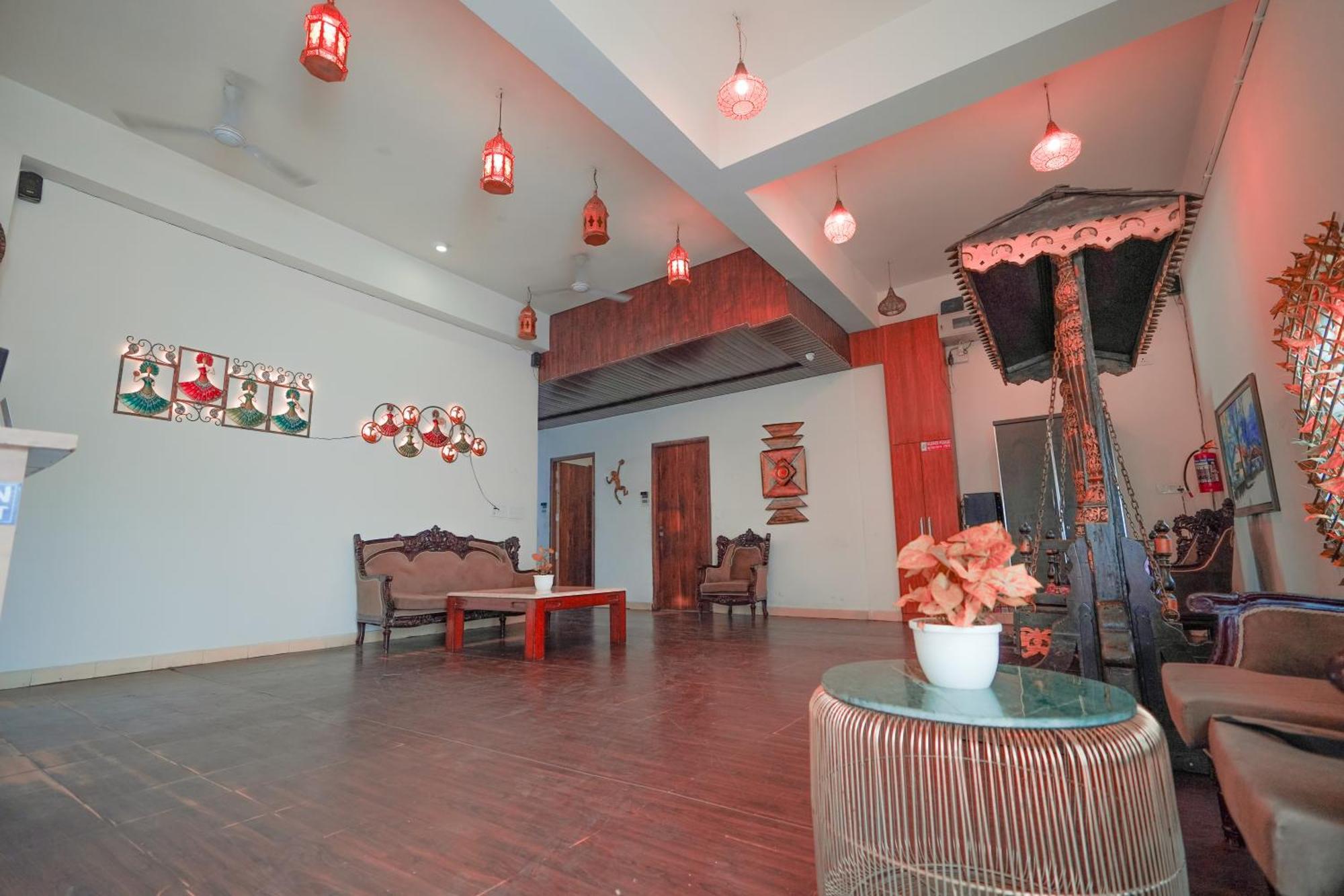 The Naga Rishikesh Hotel Bagian luar foto